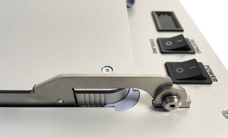 Flatten It: Scharnier