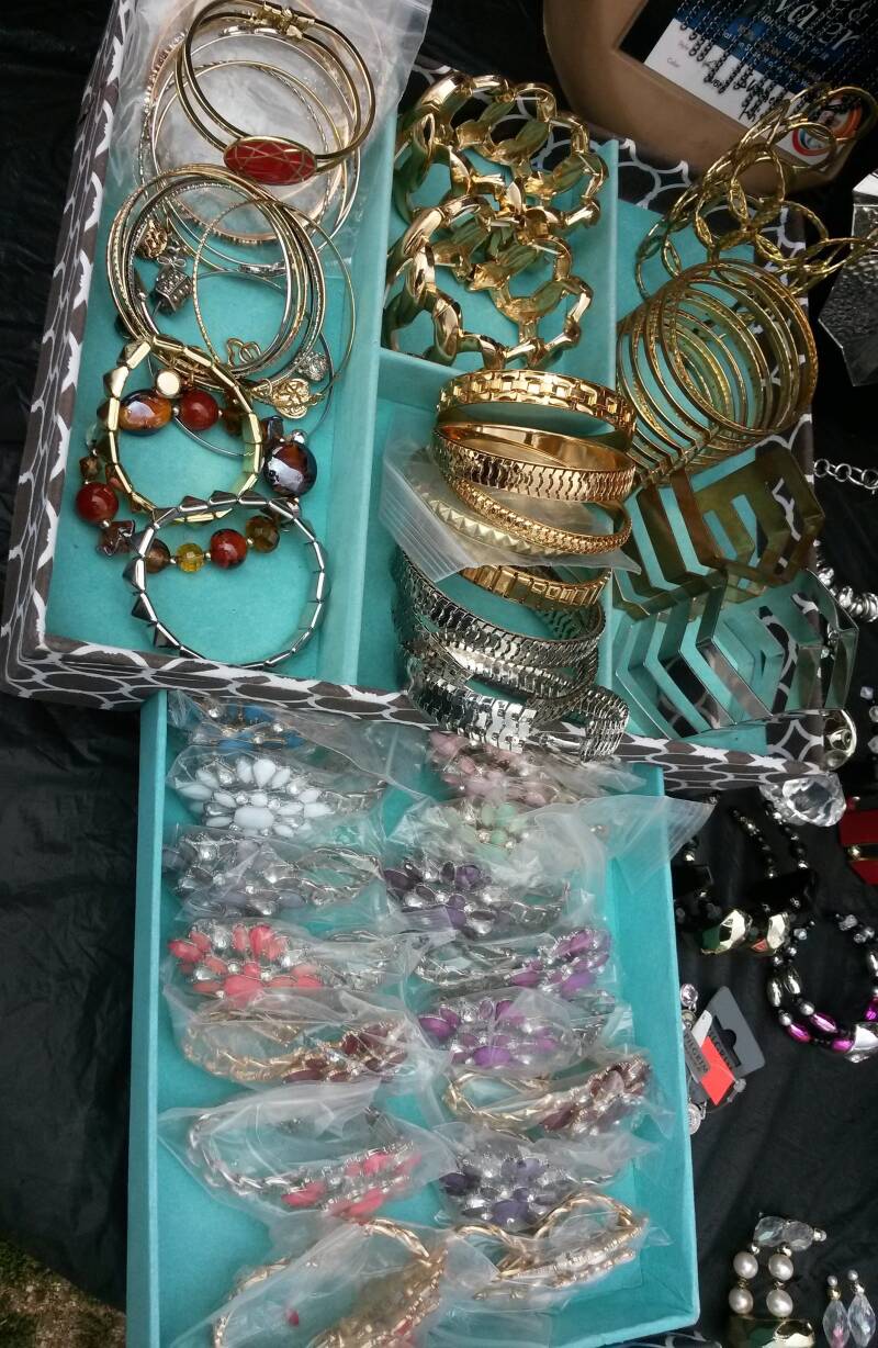 MzSucc3zz Chunky Oversized Bracelet 