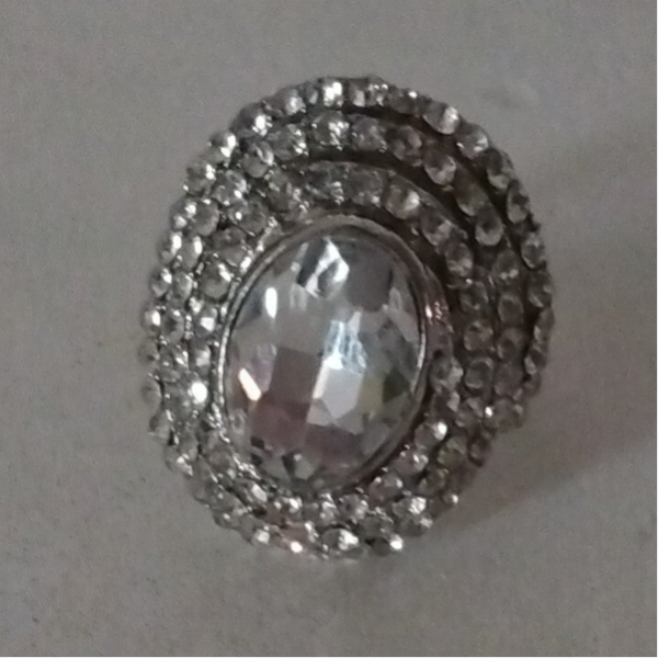 MzSucc3zz Women Cluster Oval Cocktail Ring Clear Runway Rhinestone Crystal Silver Adjust Ring