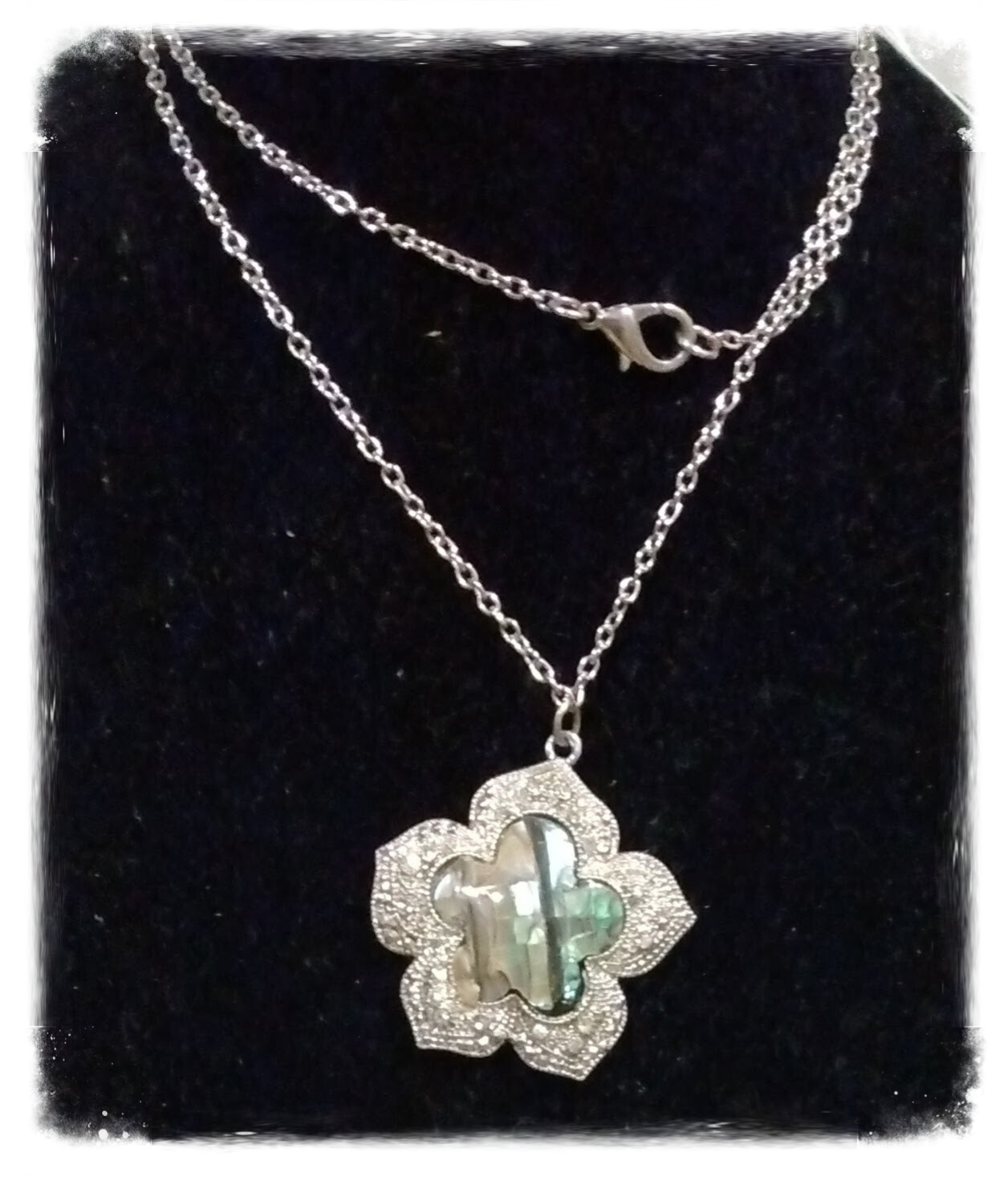 MzSucc3zz Abalone Shell Inlay Pendant, Necklace