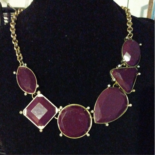 MzSucc3zz Geometric Purple Statement Necklace