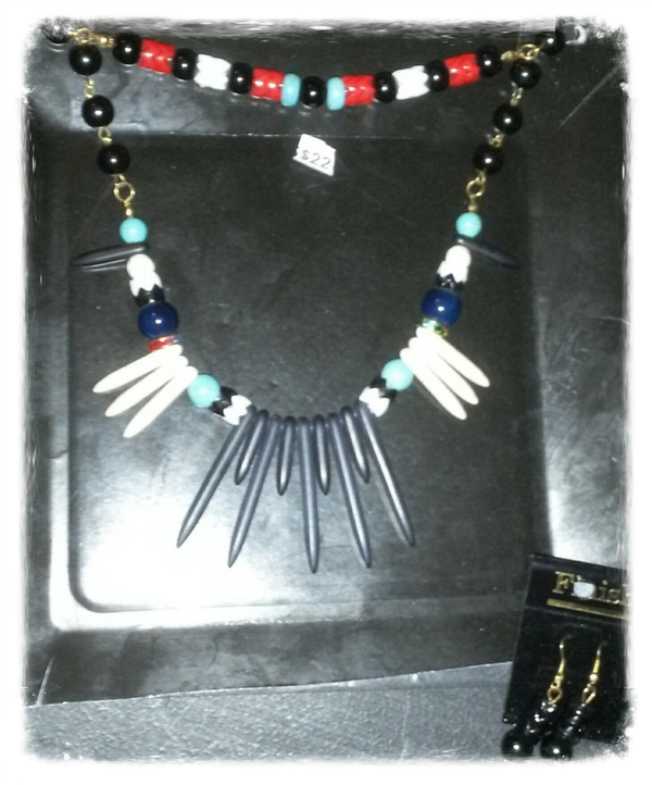 MzSucc3zz Ladies Multi-layered Tribal Fringe Mixed  Beads Statement Necklace