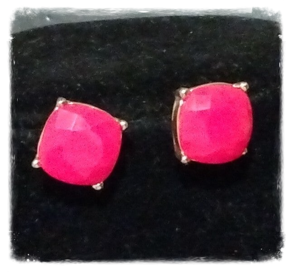 MzSucc3zz Faceted Neon Studs (Round & Cushion)