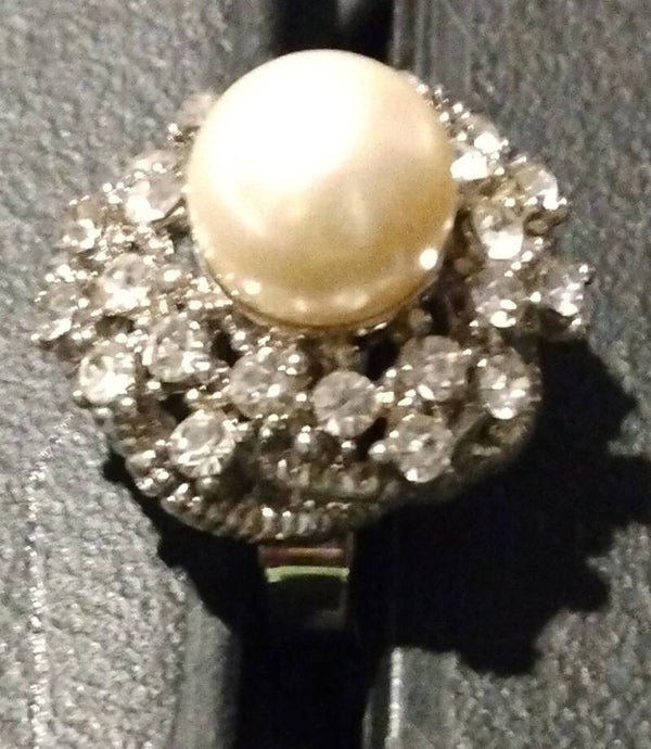 MzSucc3zz Ladies Faux Pearl Fashion Diamond Cocktail Crystal  Silver Tone  Adjustable Ring