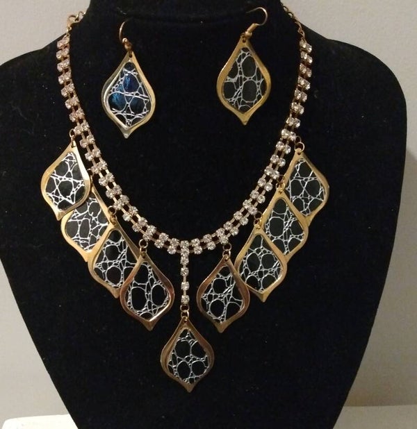 MzSucc3zz Ladies Chandelier Charms Dangle Pendant Wedding Necklace Set