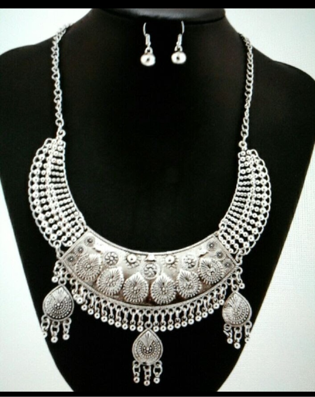 MzSucc3zz Women's Vintage Gypsy Bohemian Ethic Tribal Boho Statement Necklace