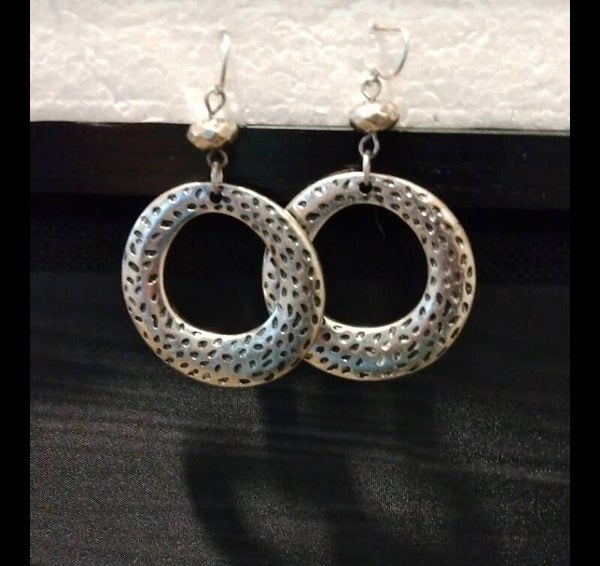 MzSucc3zz Boho Hammered Silver Donut Dangle Earrings