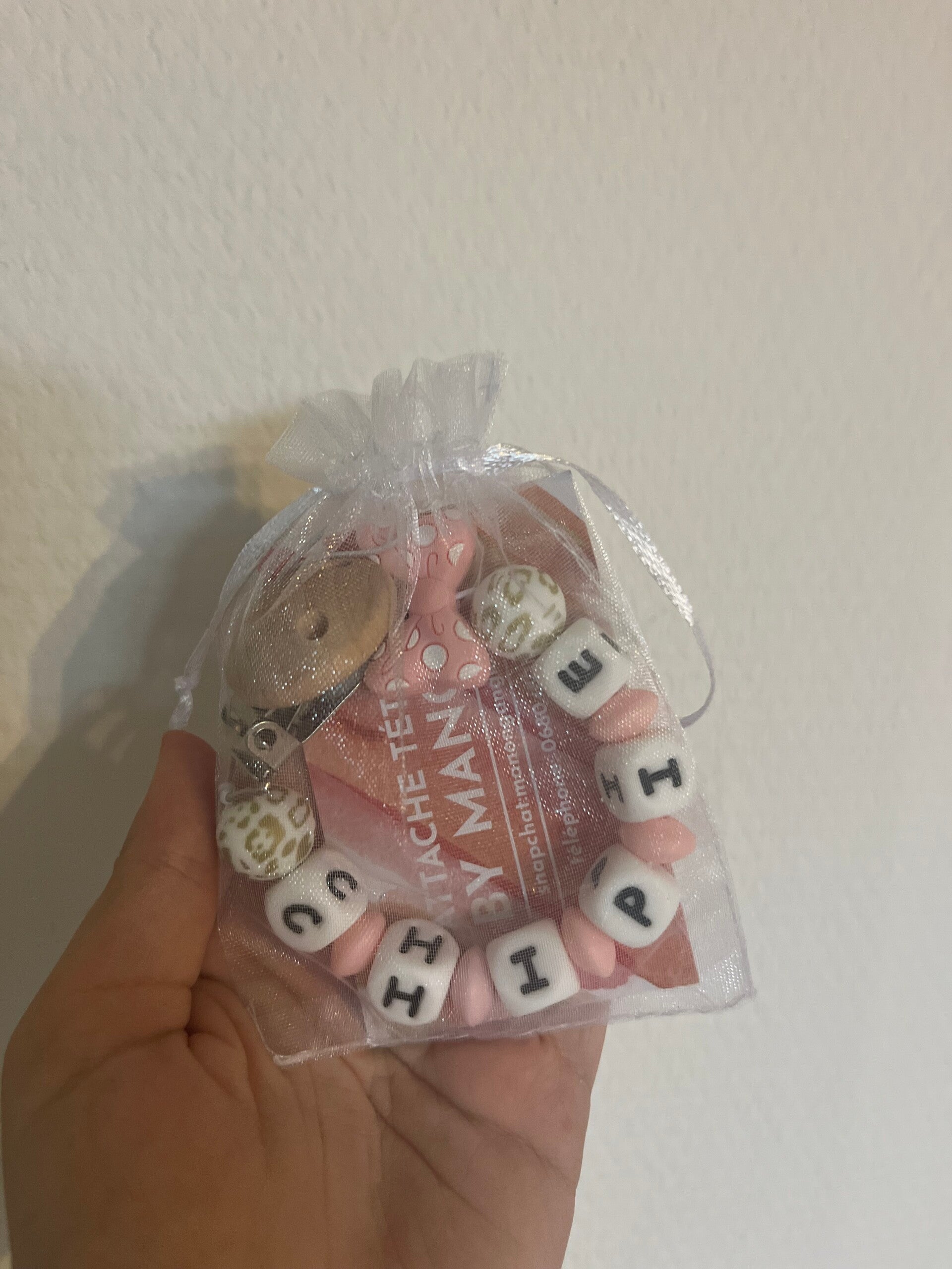 Attache tétine personnalisée
