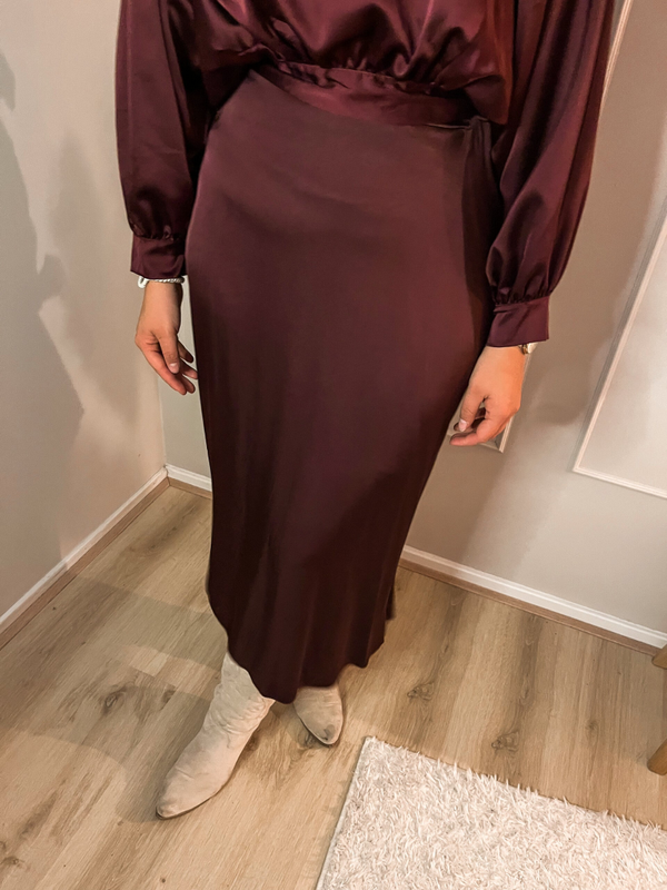 Satijnen rok Bordeaux