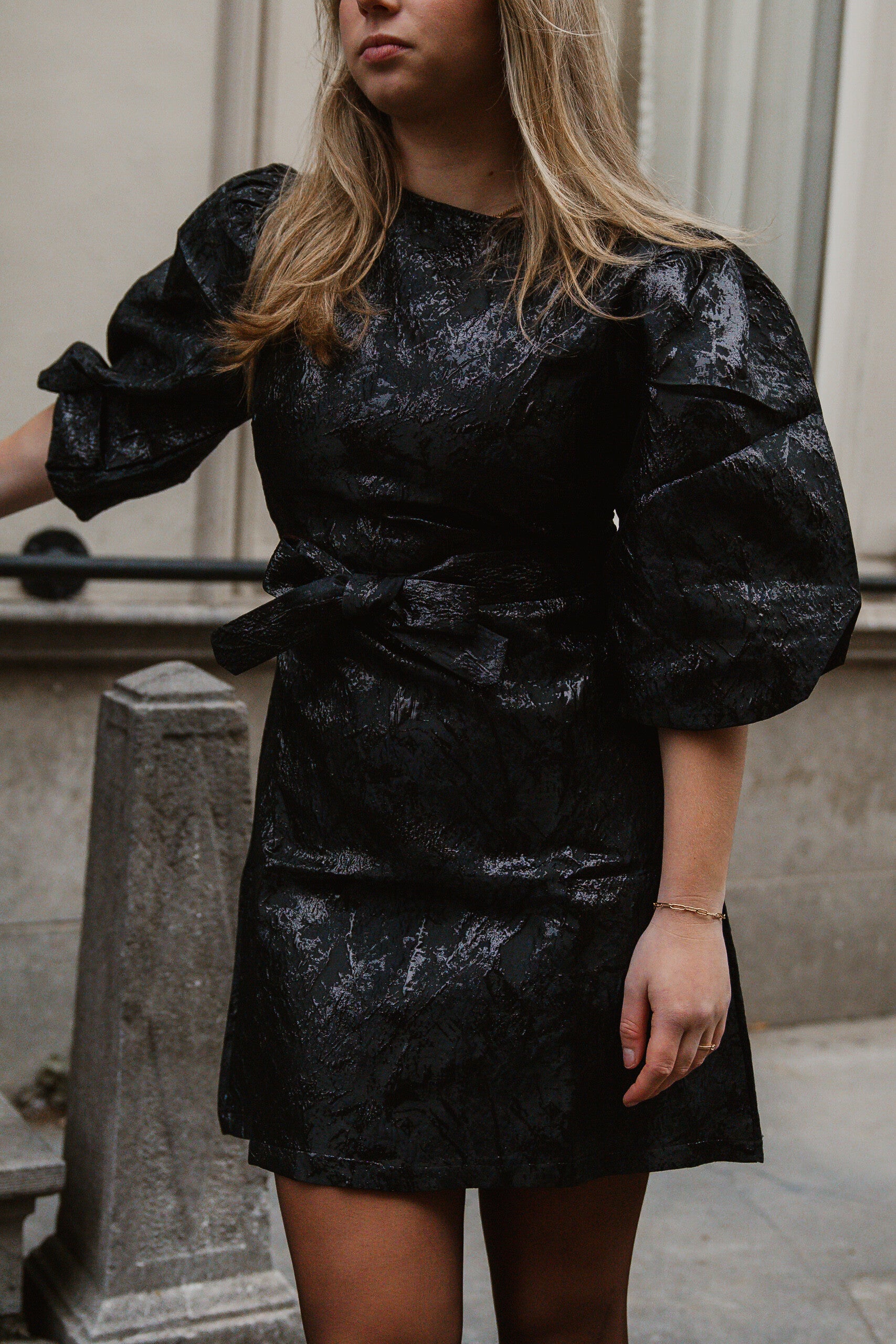 Shine pofmouw jurkje Zwart