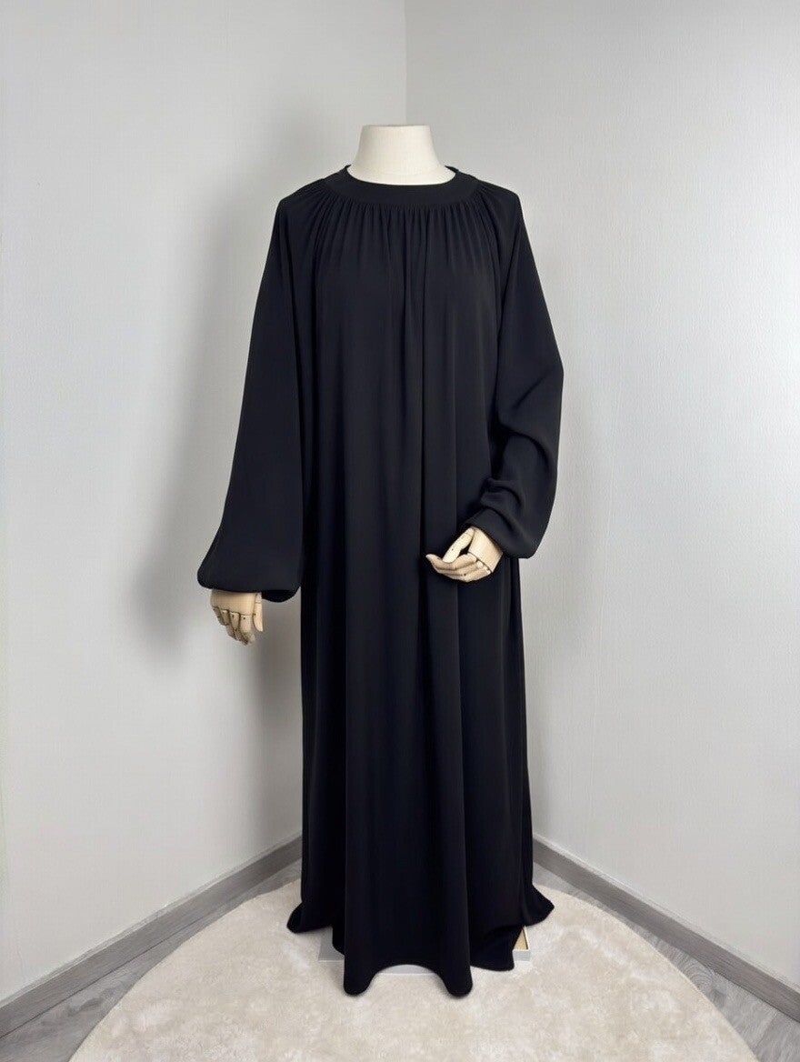 Hira Robe