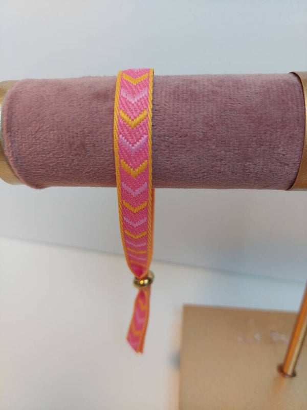 Lint armbandje met gouden bead stopper