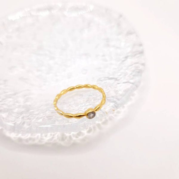 Regenbogen Mondstein Ring