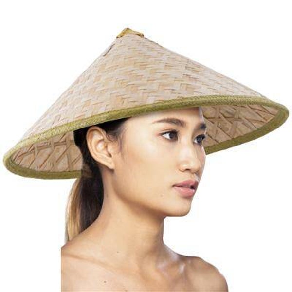 Chapeau de bambou asiatique