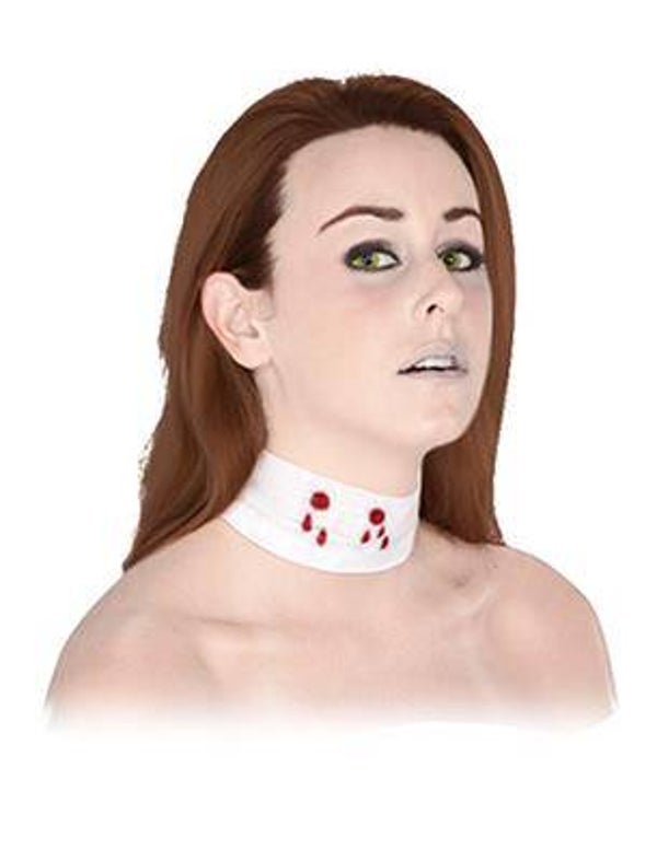 Collier avec une morsure