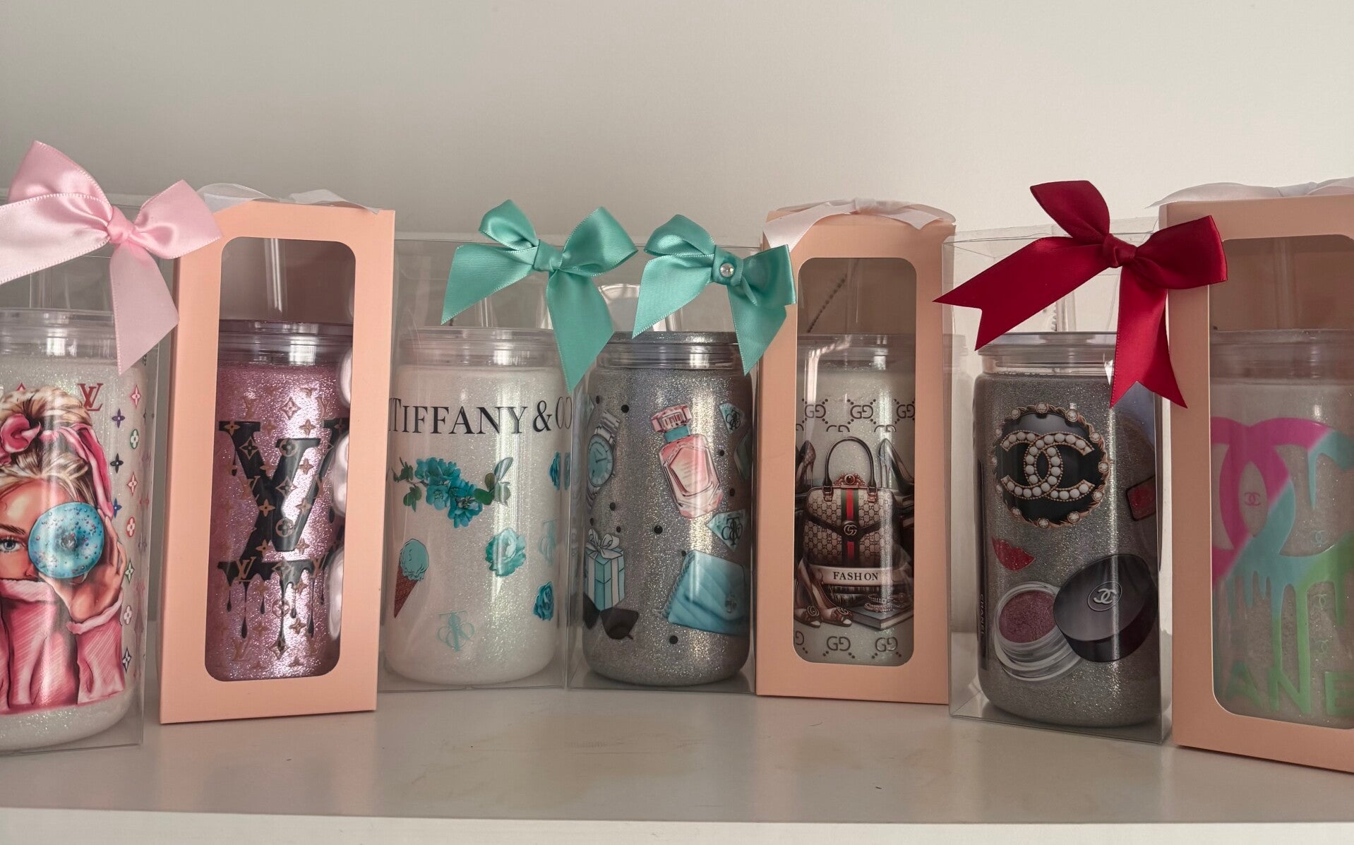 Glitter designer cups & inspo cups