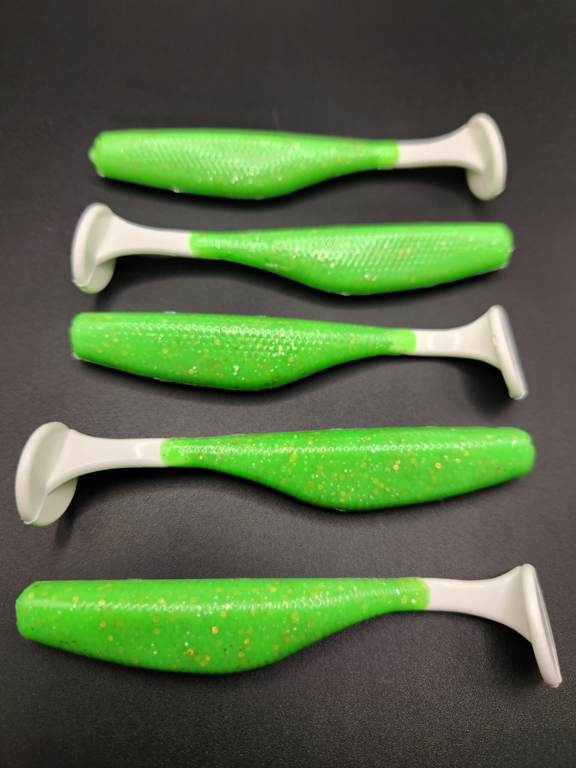 Goblin/White Paddle Tails