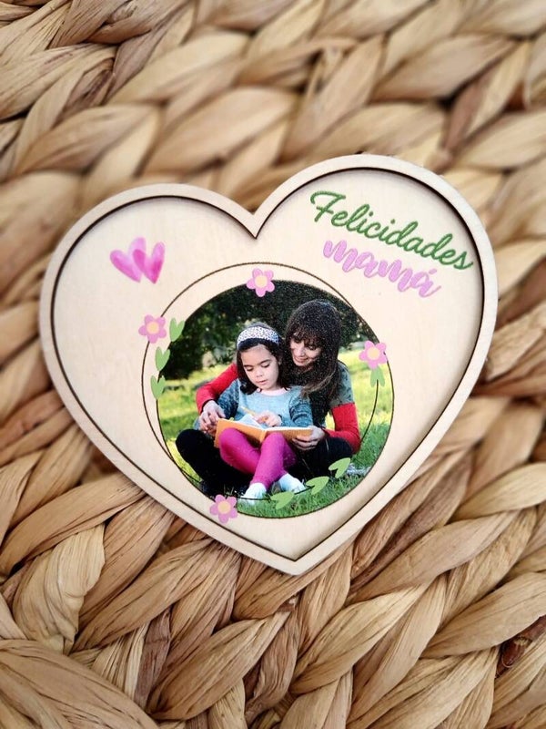 Imán de madera personalizado con foto y texto – un recuerdo único y especial
