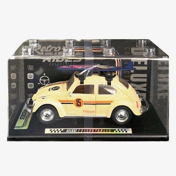 Deluxe Retro Rides VW Kever 1:24 | Collectable met Licht en Geluid
