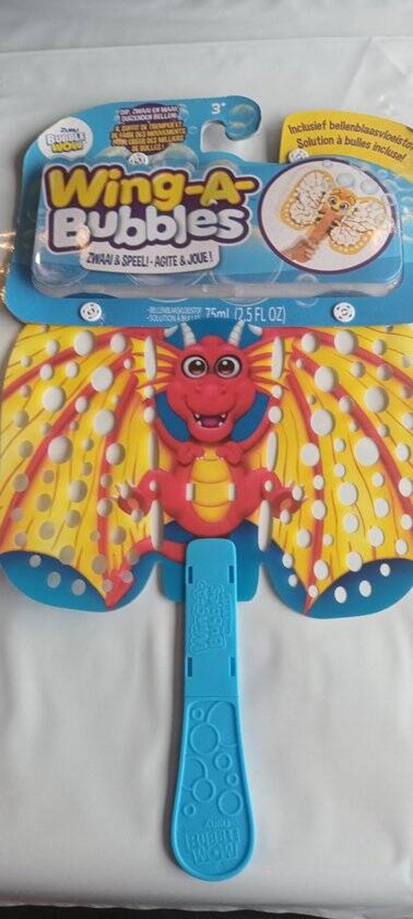 Zuru bubble wow wing-a-bubbles