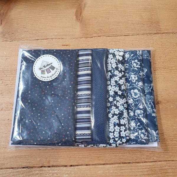 Pakket donkerblauw 6 maal F8 nr. 14