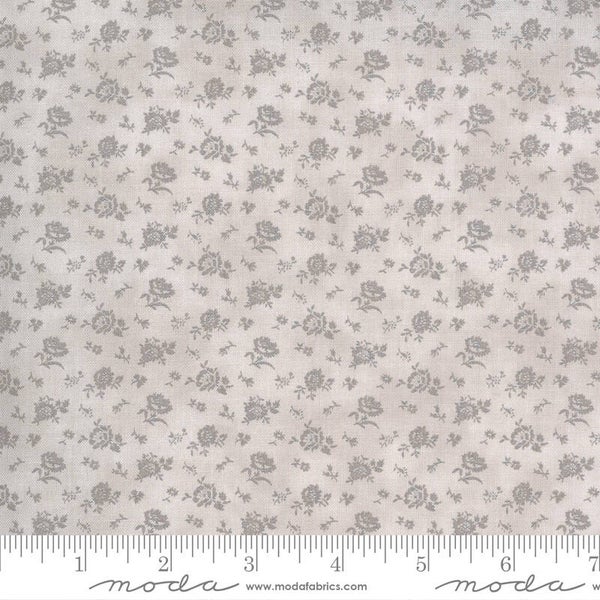 Q611 - stof light grey "Sanctuary" - 3 Sisters by Moda