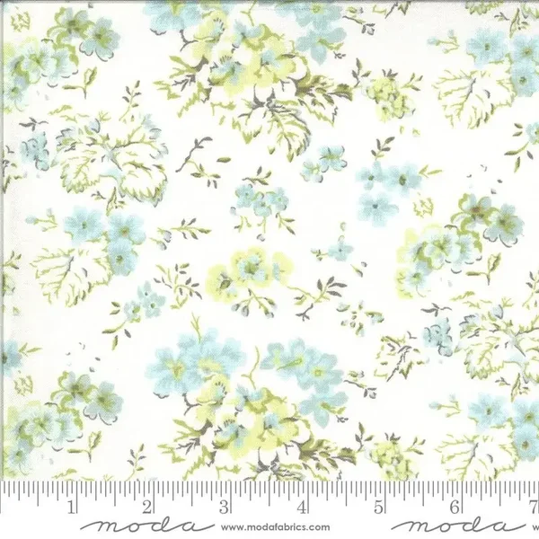 Q674- stof Field Floral linnen white- Dover - Branda Riddle  - Moda