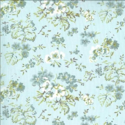 Q180- stof Field Floral Sea Glass- Dover - Branda Riddle  - Moda