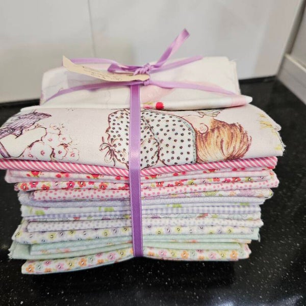 Bundel 20 FQ Sarah Kay en With Love labels