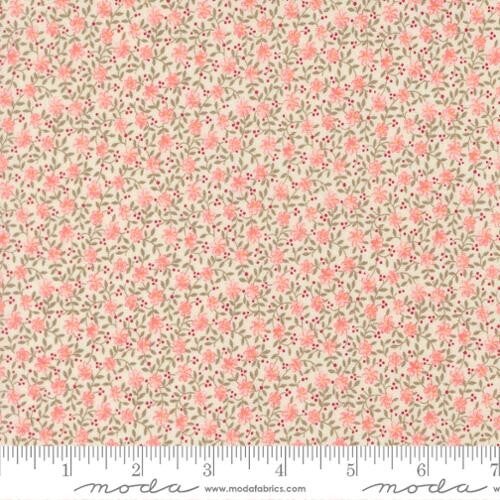 Q1042 - stof Porcelain pink wild rose - Lyda Rose- Bunny Hill Designs by Moda