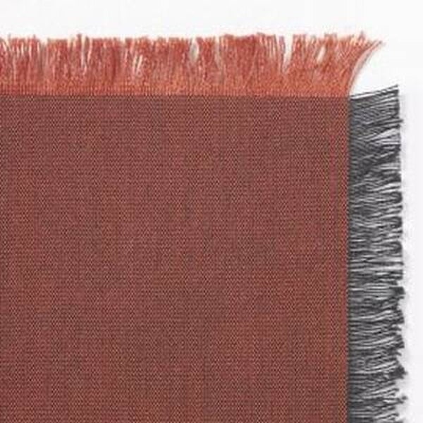 O8 Oakshott chocoladebruin/donker terra