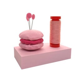 Cutie thread 'n pin station