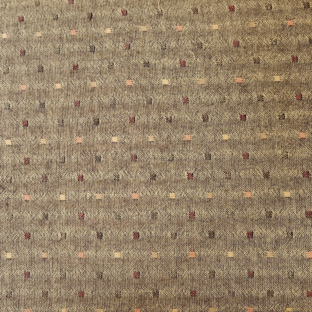 G34 - stof vergrijst met kleurde vlakken geweven - Daiwabo