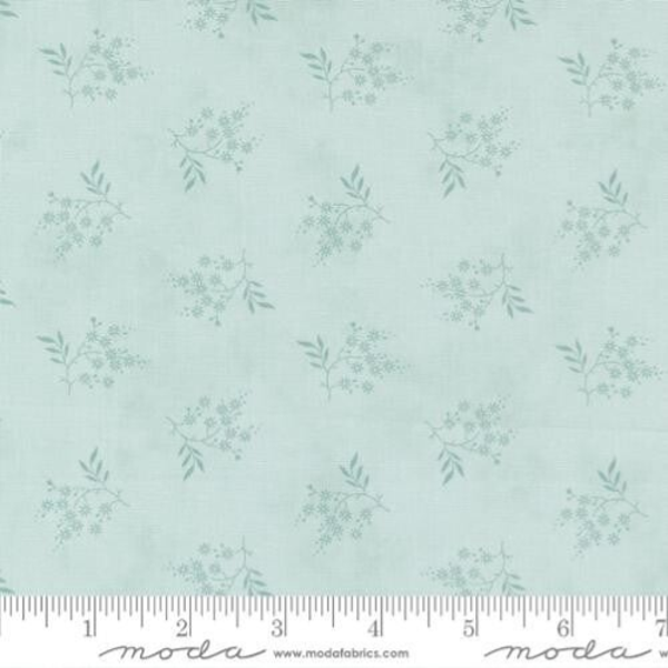 Q794 - stof Friendly Flowers Florals - Honeybloom - 3 Sisters by Moda