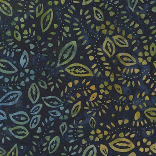 B108 - batikstof - Leaves Navy multi - Benartex
