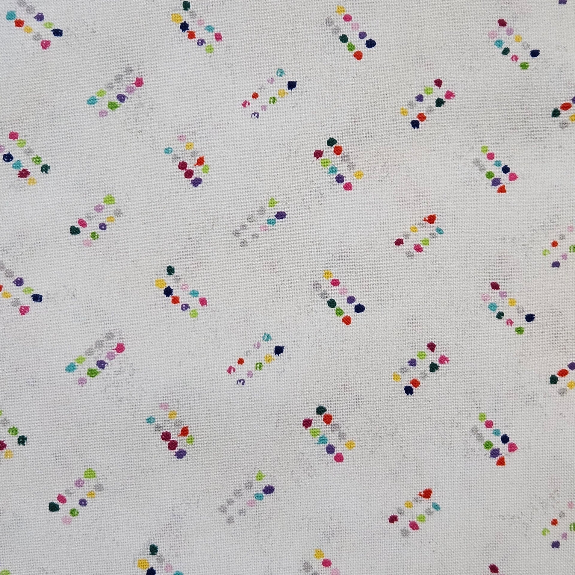 Q866 - stof wit met kleurtjes - Windham