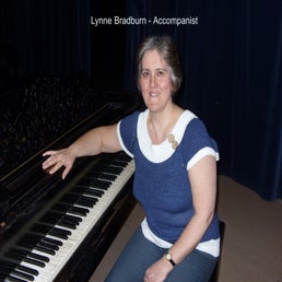 lynne-bradburn-accompanist-standard-5i0tzm.jpg