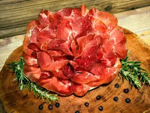 Geräuchertes Rindfleisch geschnitten ca 100g