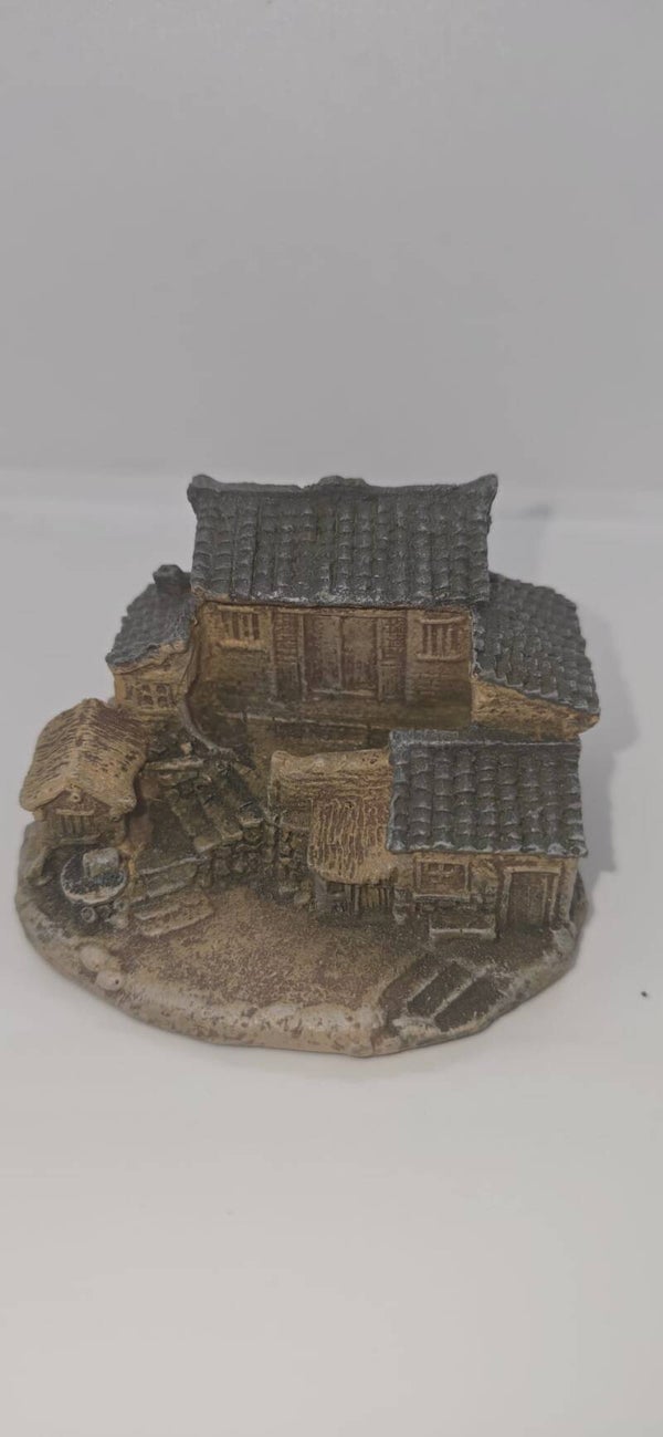 Stenen huisje (4,5x7,5cm)