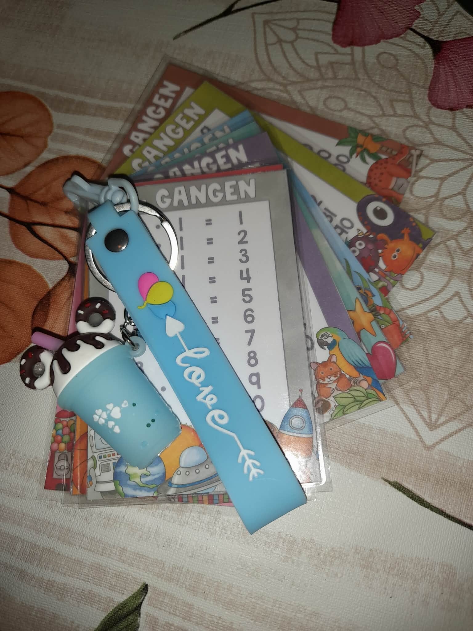 Gangetabell på nøkkelknippe Blå