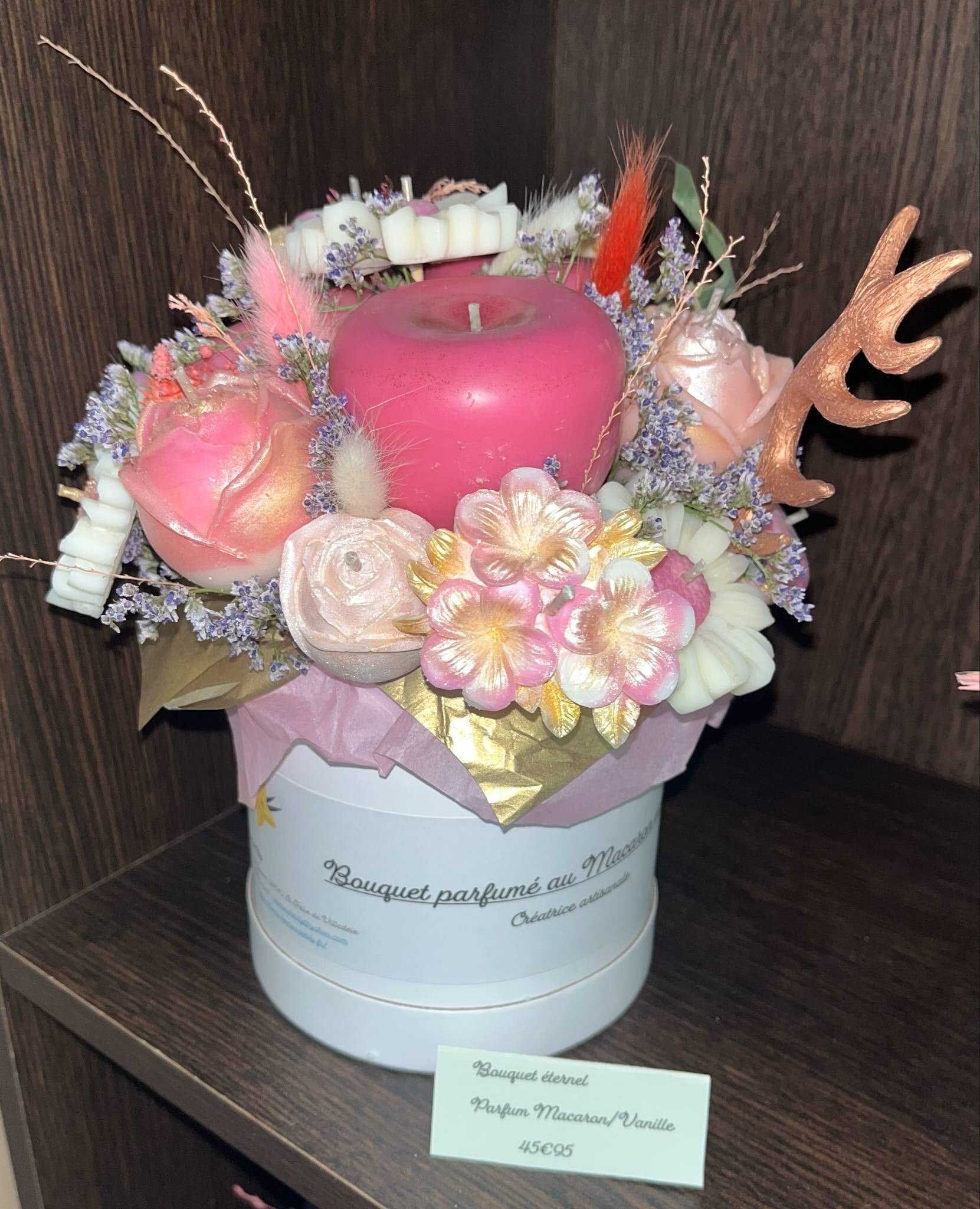 Bouquet éternel macaron vanille