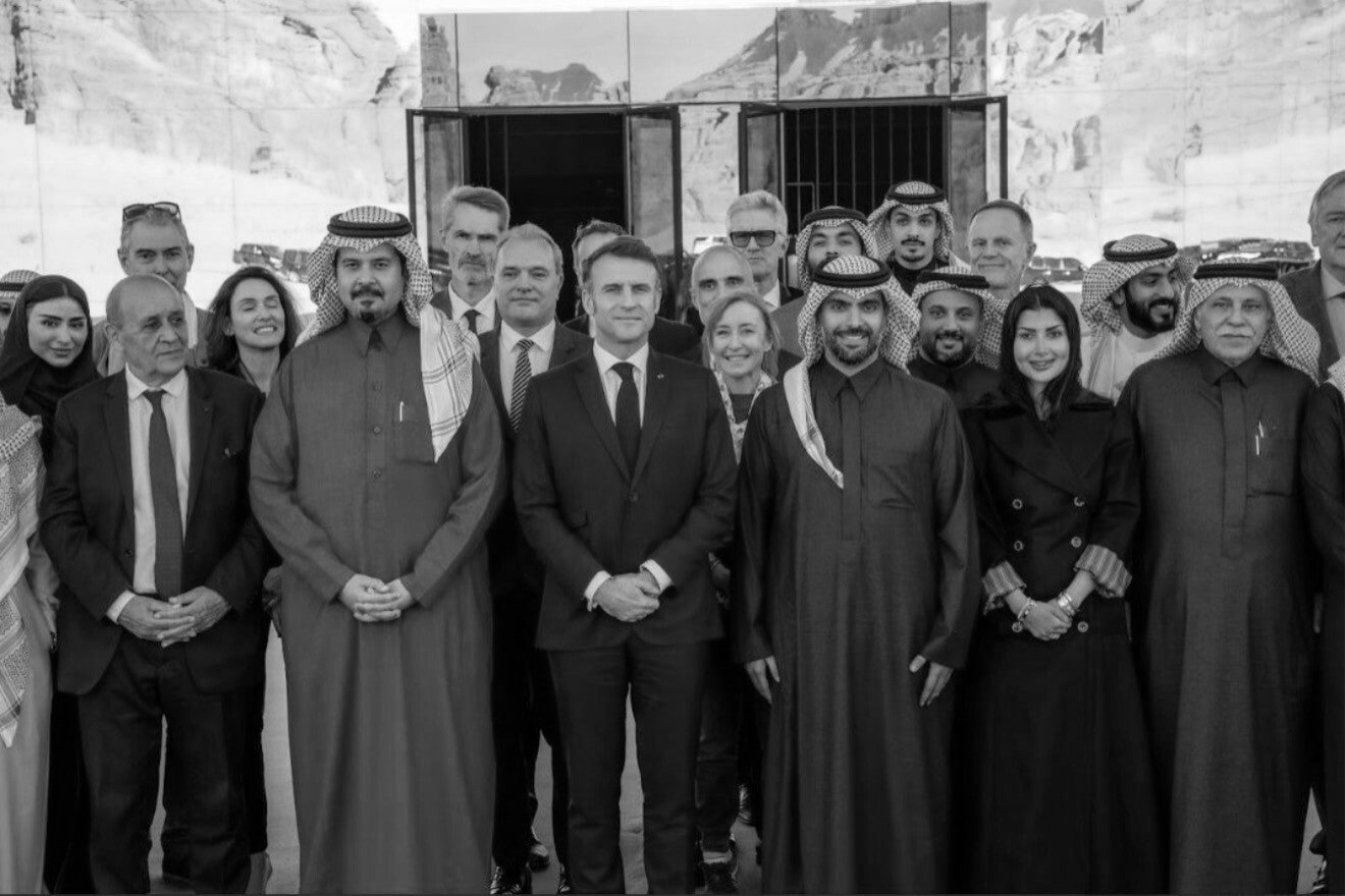 Linked Post Mathias CURNIER Emmanuel MACRON