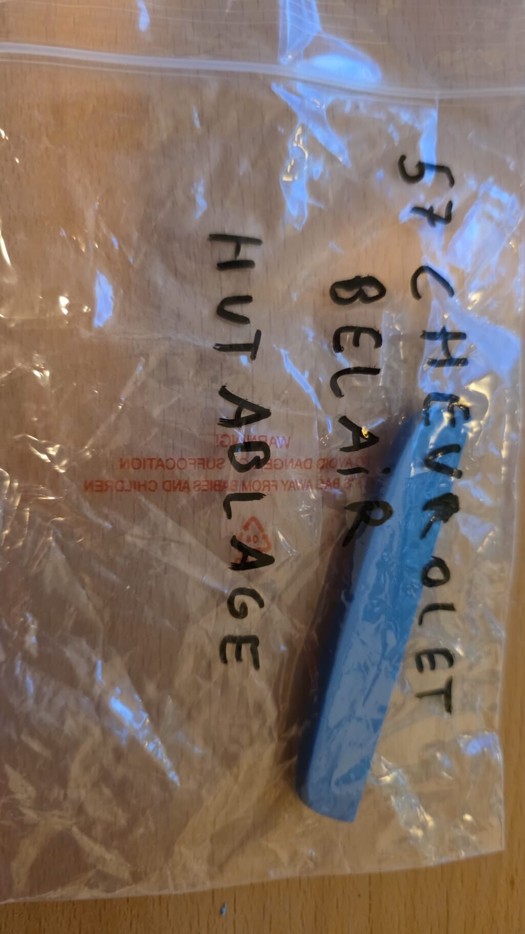 57 Chevrolet Bel Air Hutablage – Originalgetreue Eleganz