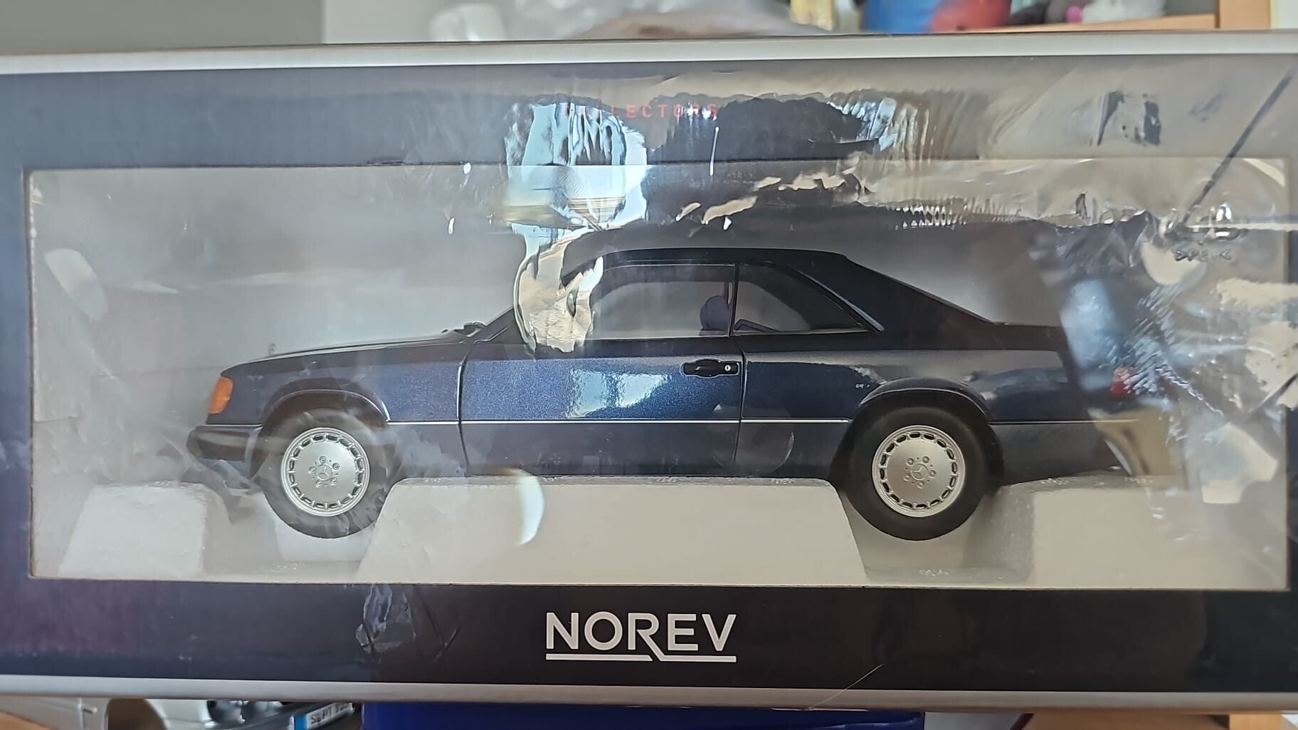 Mercedes 300 CE (C124) Norev 1:18 - Blau Metallic - OVP