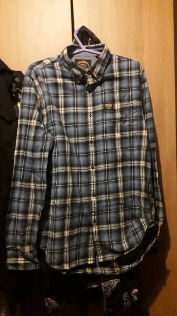 Super dry mans shirt large new