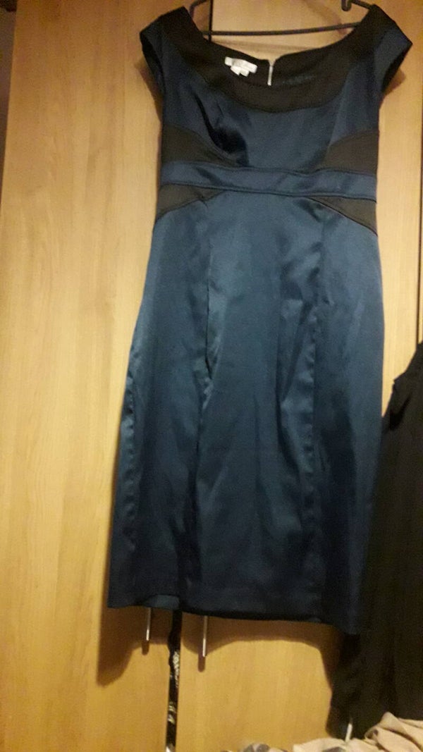 London times dress vgc used size 10