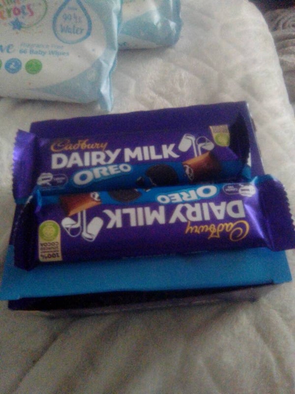 Two oreo chocolate bars