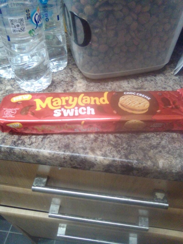 Maryland sandwich biscuits  chocolate creme
