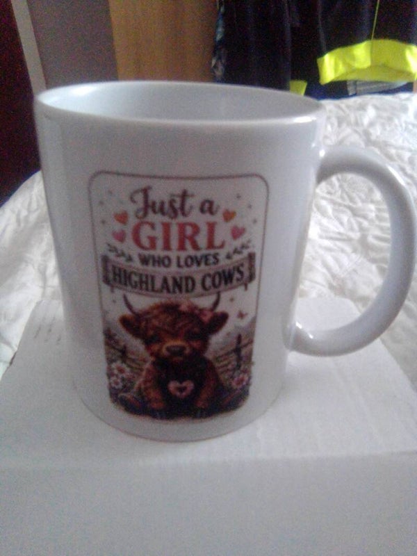 Just a girl who loves highland cows character mugmug