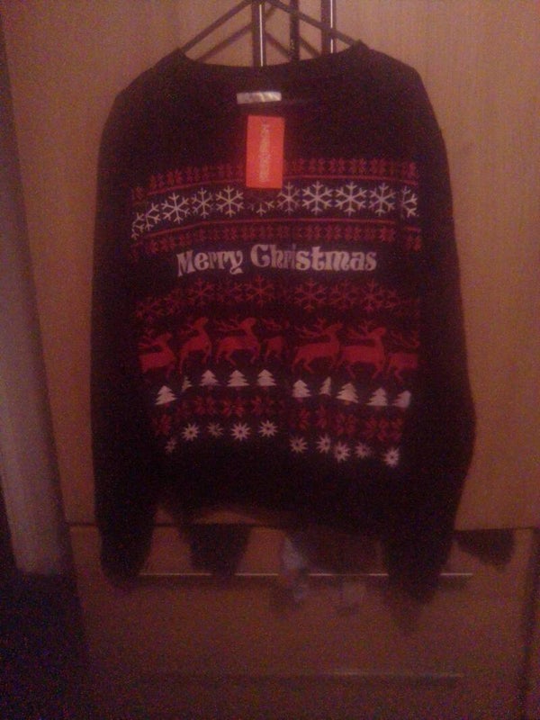 New Xmas jumper with tag on n packaging